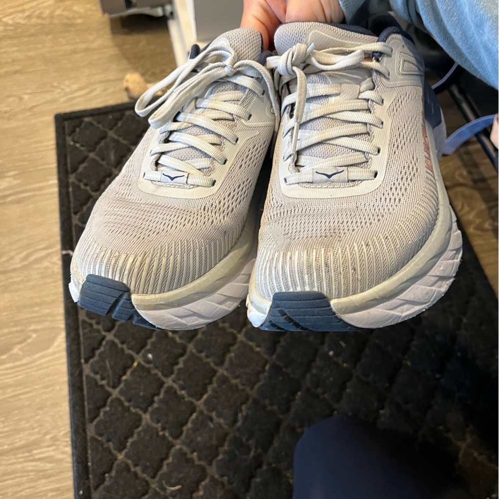 Hoka bondi 7 women’s 8.5 wide